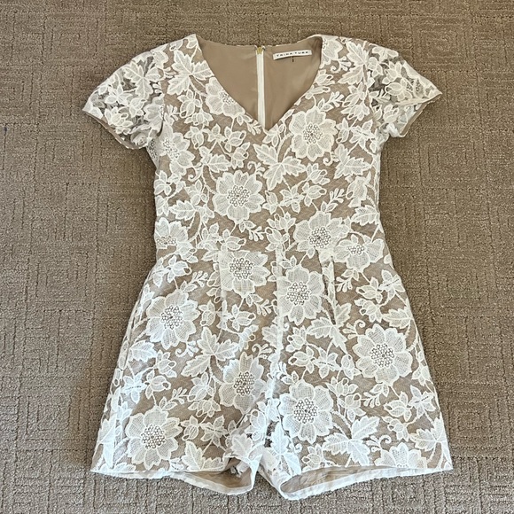 Combinaison Dentelle Jaune Trina Turk Delia - Taille 0 - Neuve Sans étiquettes